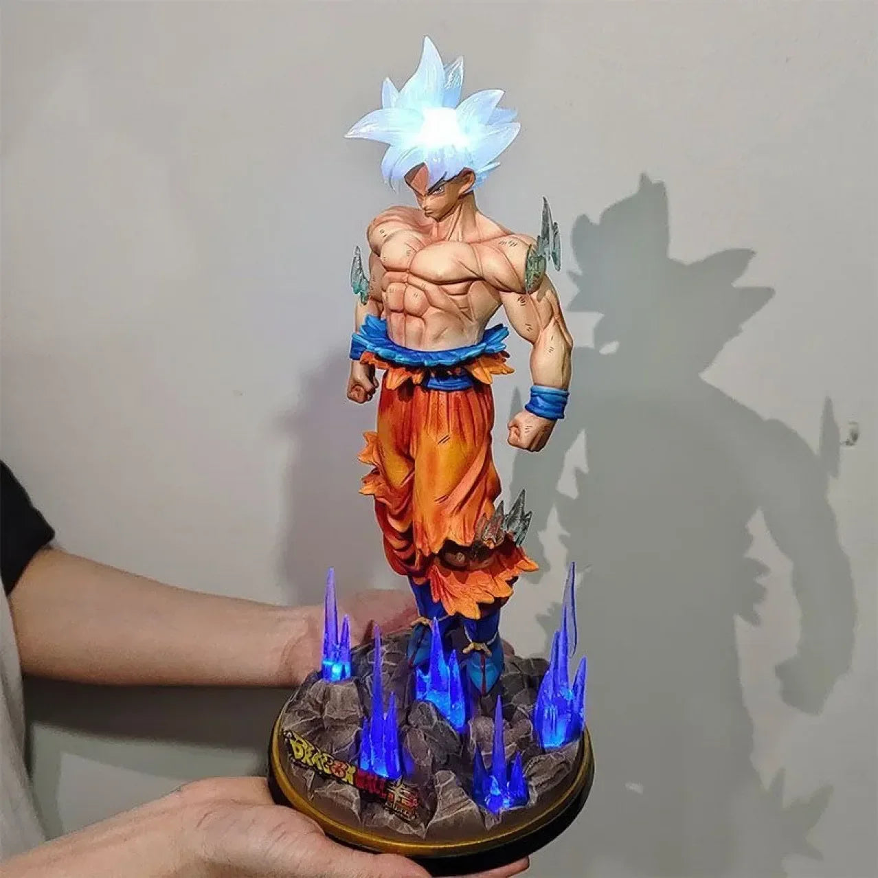 Goku Ultra Instinct - Elite Saiyan Warrior Display Figure