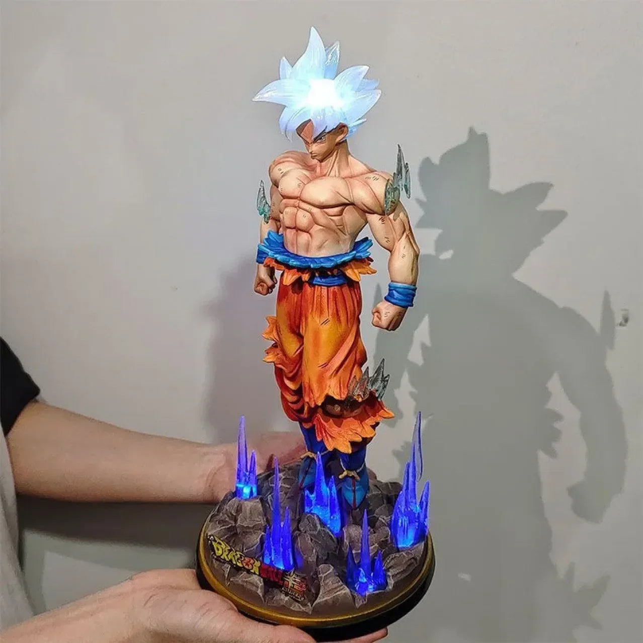 Goku Ultra Instinct - Elite Saiyan Warrior Display Figure