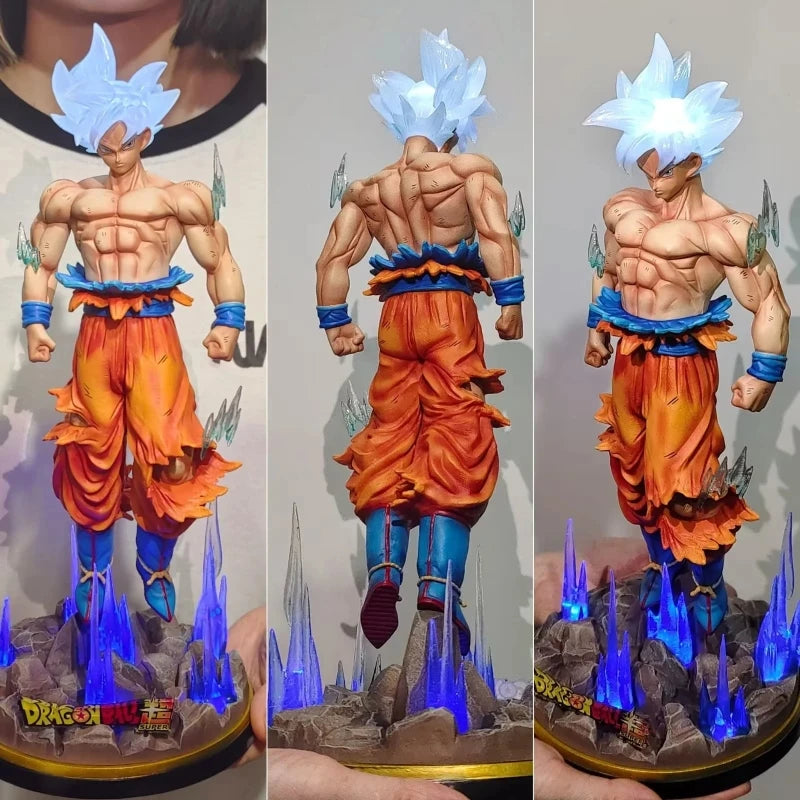 Goku Ultra Instinct - Elite Saiyan Warrior Display Figure